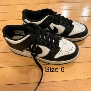 Nike Black and White Kids Low-Top Sneakers